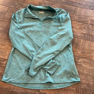 UnderArmour XL long sleeve shirt